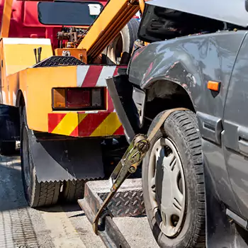 Wheel Lift Tow Truck in Houston, TX